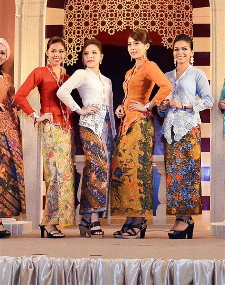 Are sarongs still in style 2021?