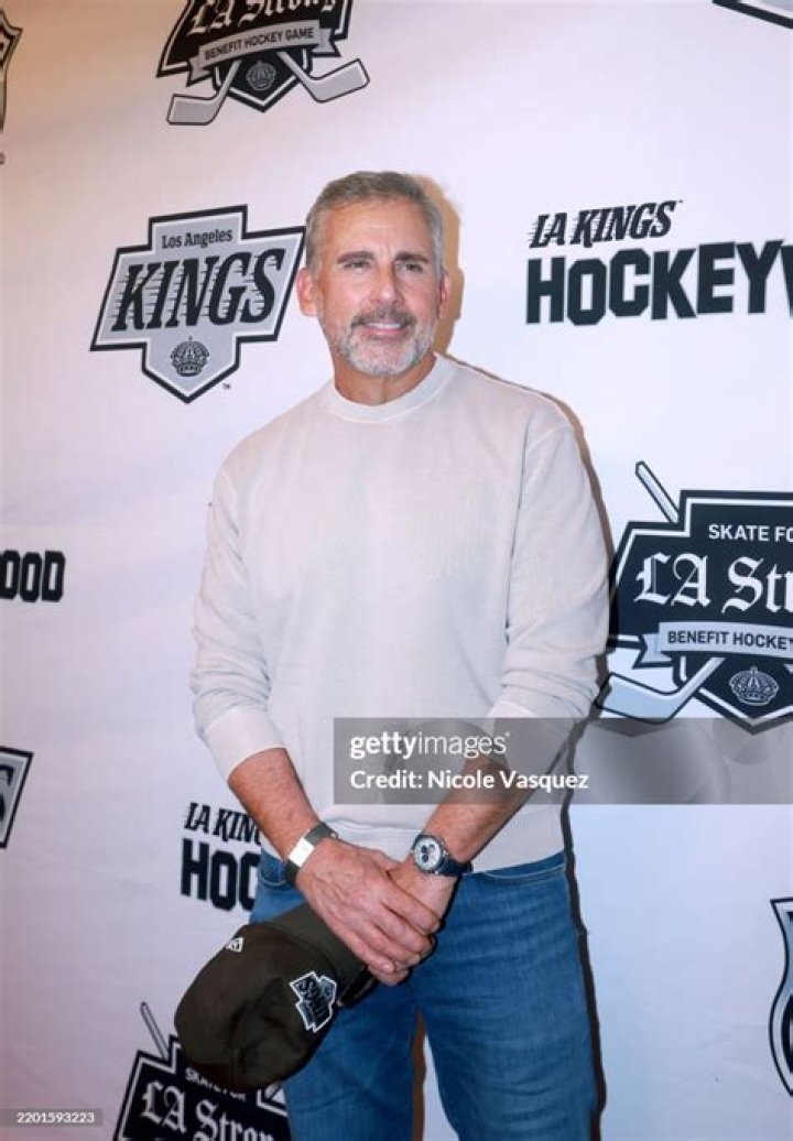 Can steve carell ice skate?