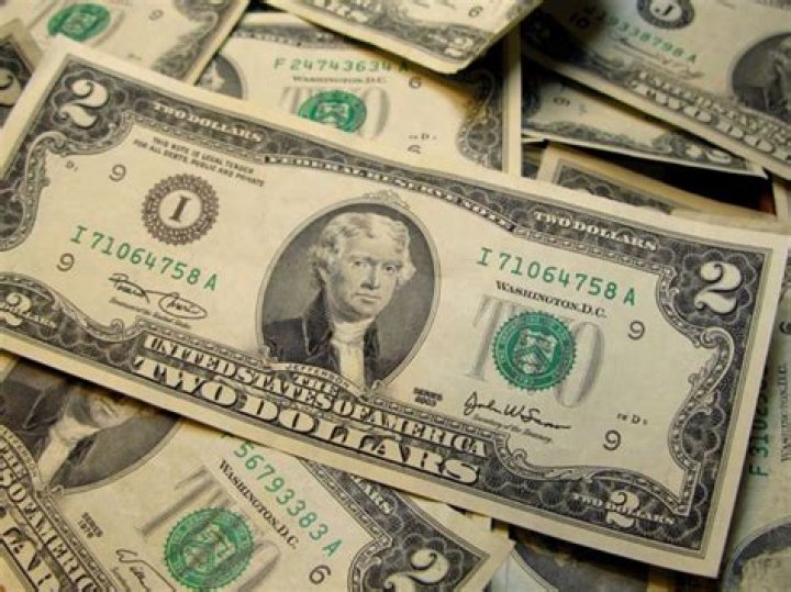 Can you get two dollar bills?