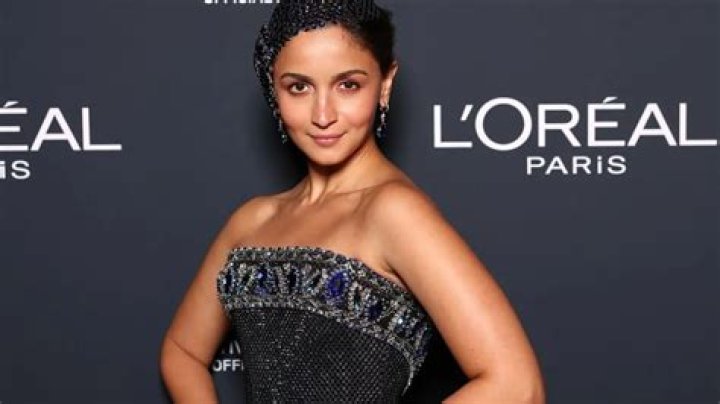 Does alia bhatt is 10th fail?