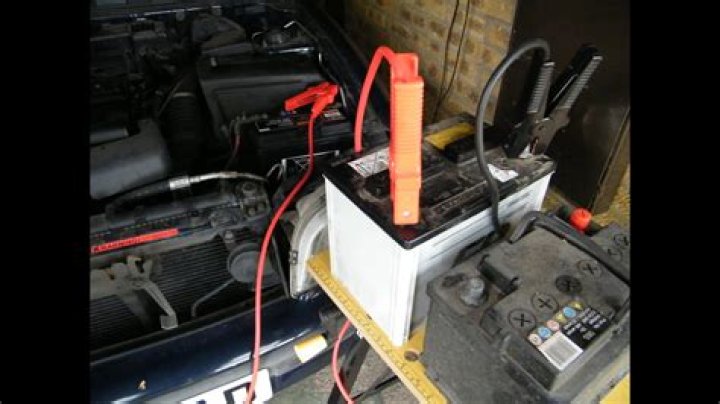 Does immobiliser drain battery?