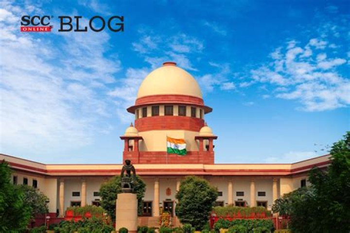 Does supreme court comes under rti?