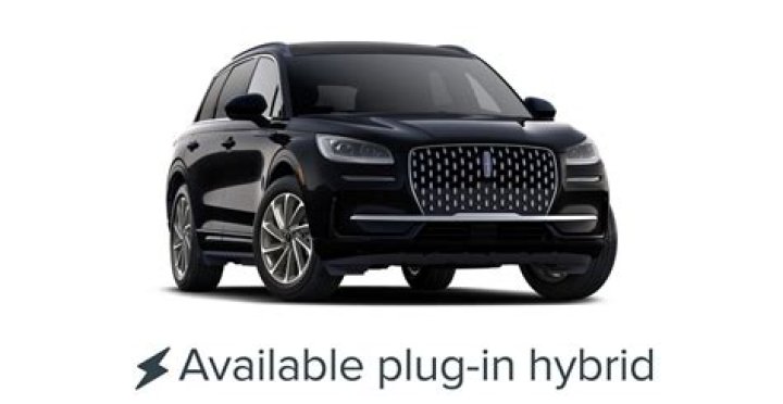 Does the lincoln corsair have a third row?