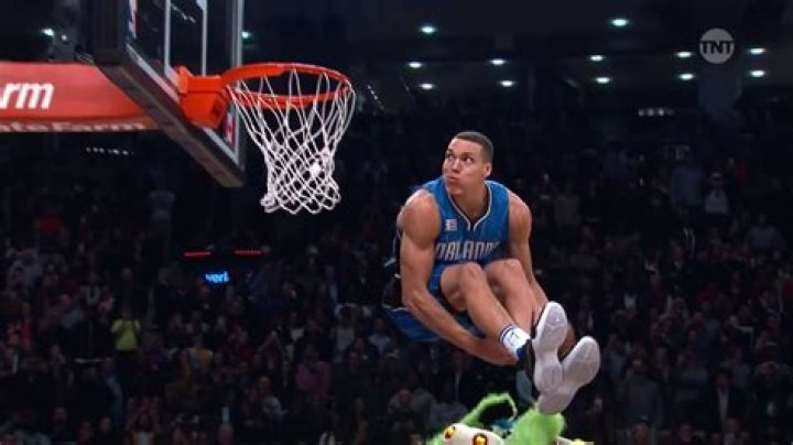 Has aaron gordon won a dunk contest?