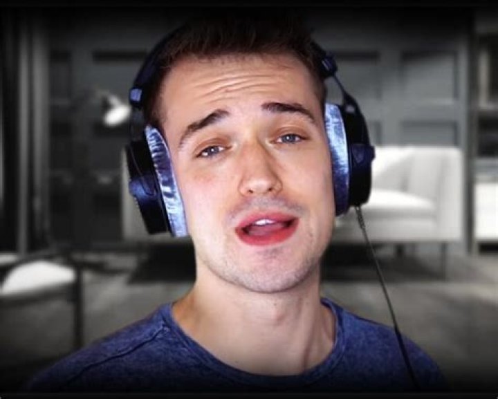 How old is crainer 2020?