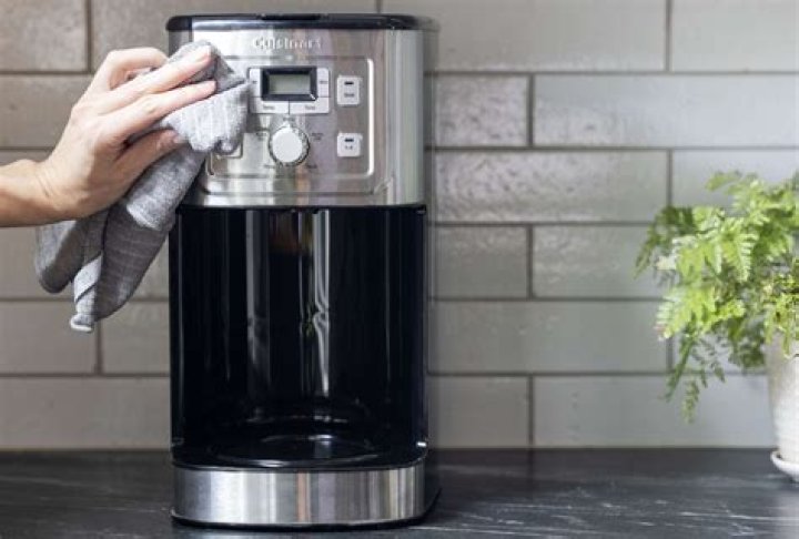 How to clean coffee canister?
