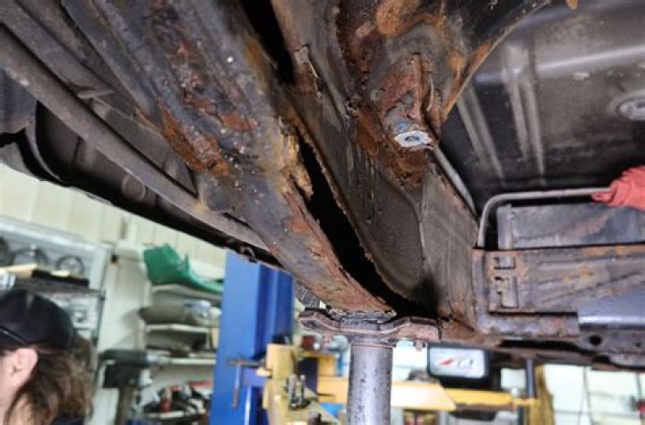 How to reduce rust on car?