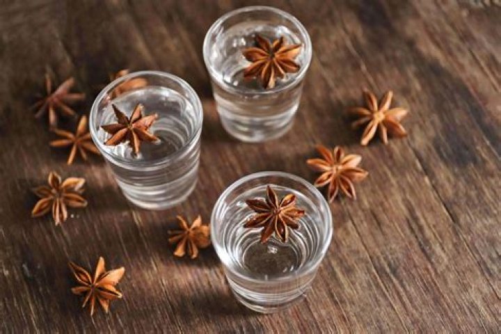 Is anisette the same as sambuca?