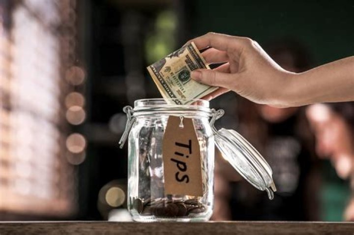 Should gratuity be taxed?