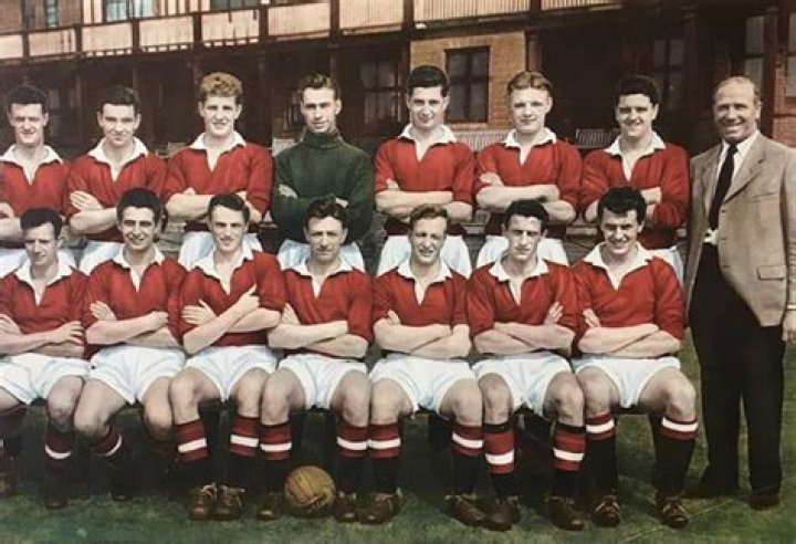 Was nobby stiles a busby babe?