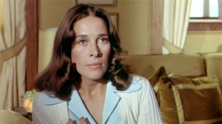What did joan hackett die of?