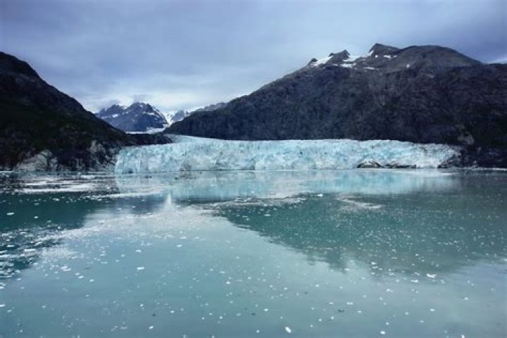 What is glacier bay?