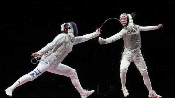 What is parries in fencing?