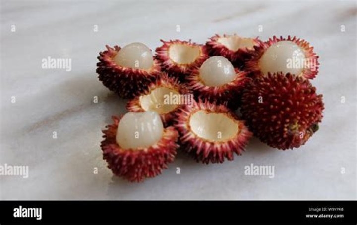 What is pulasan fruit?