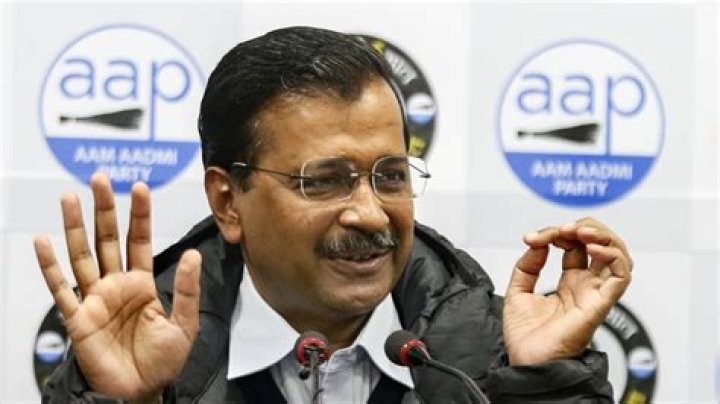 When arvind kejriwal become cm?