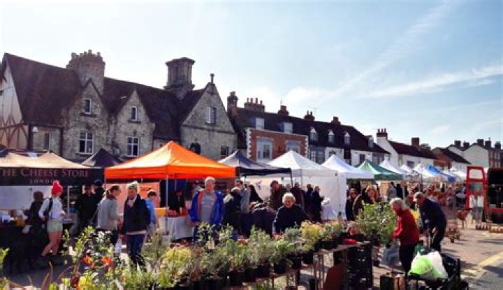 When is west malling farmers market?