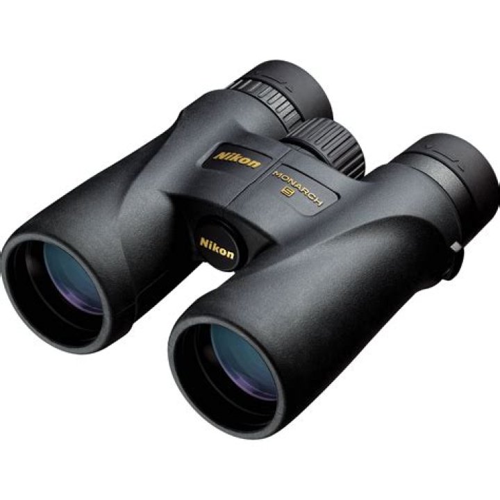 Where are nikon monarch 5 binoculars made?