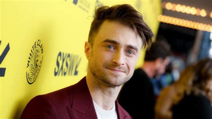 Where does daniel radcliffe live?