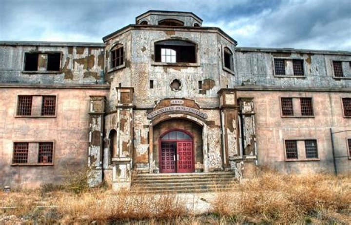 Where is allenville penitentiary?
