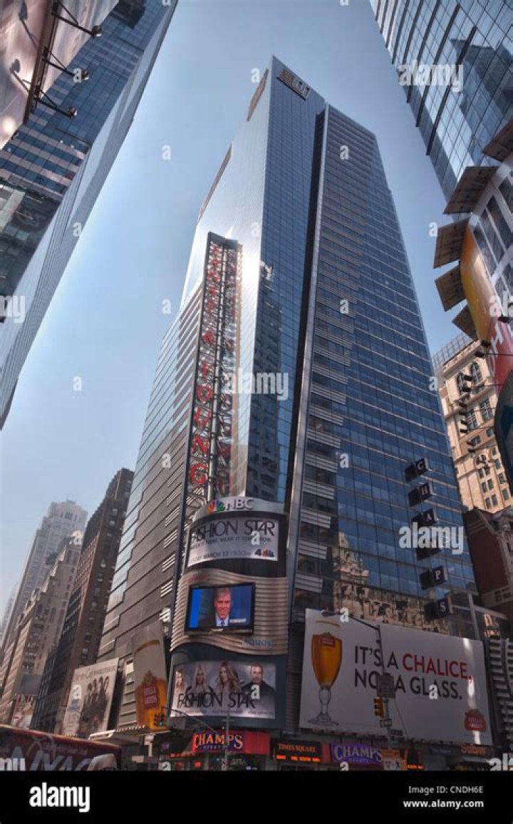 Where is ernst and young us headquarters?