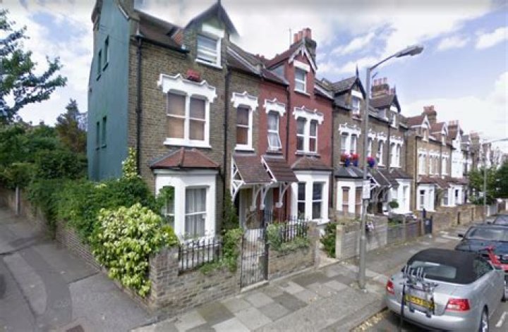 Where is the outnumbered house?