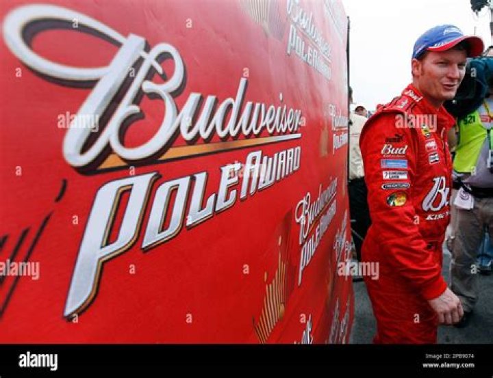 Whos on the pole for sunday's nascar race?