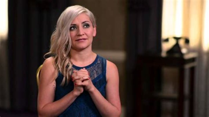 Why did lacey leave flyleaf?
