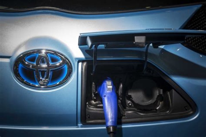 Will gas cars be phased out?